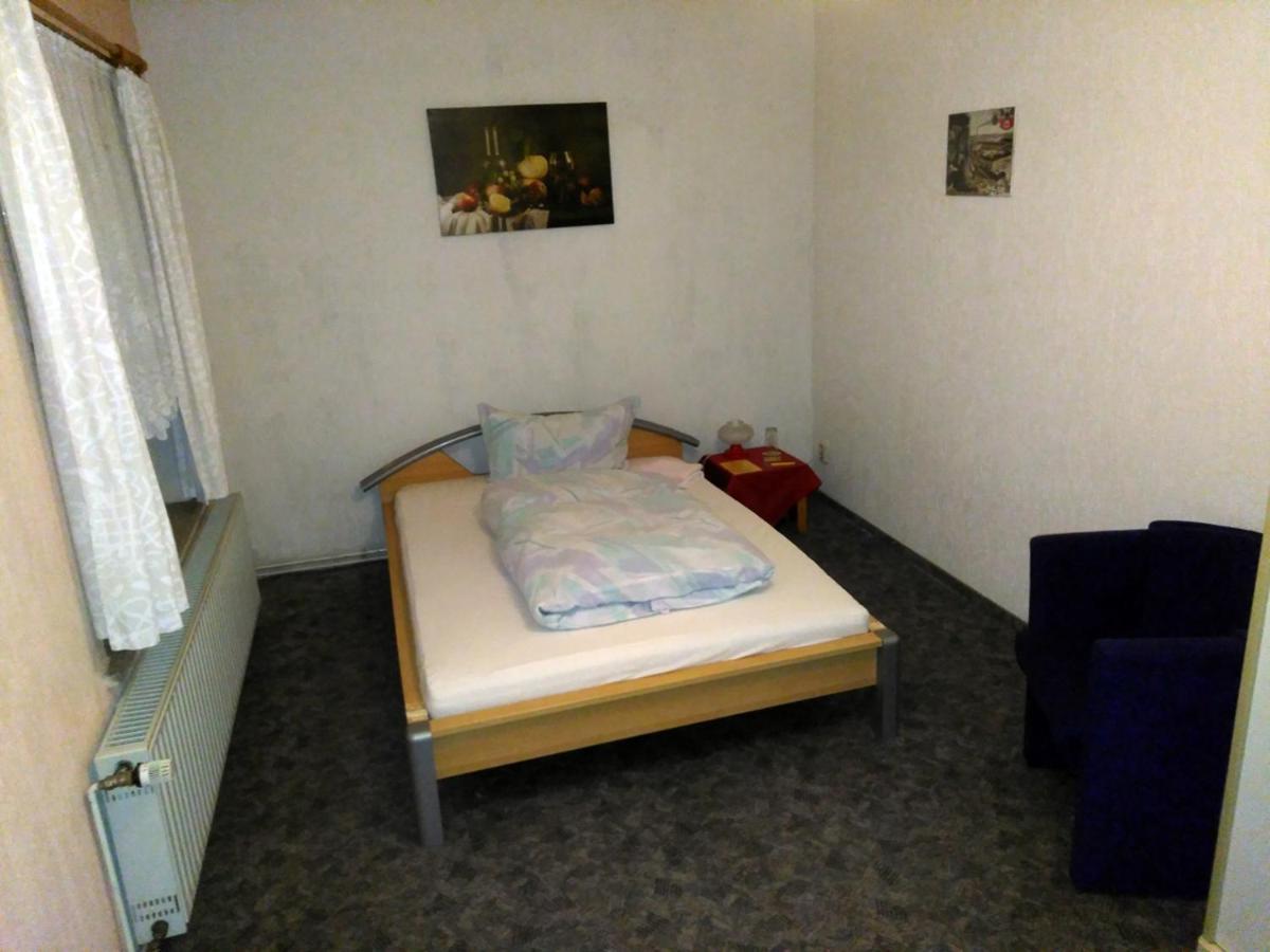 Gasthof Zur Eiche Elsteraue Екстер'єр фото